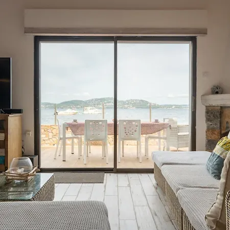 Exceptionelle Les Pieds Dans L'eau * Йер