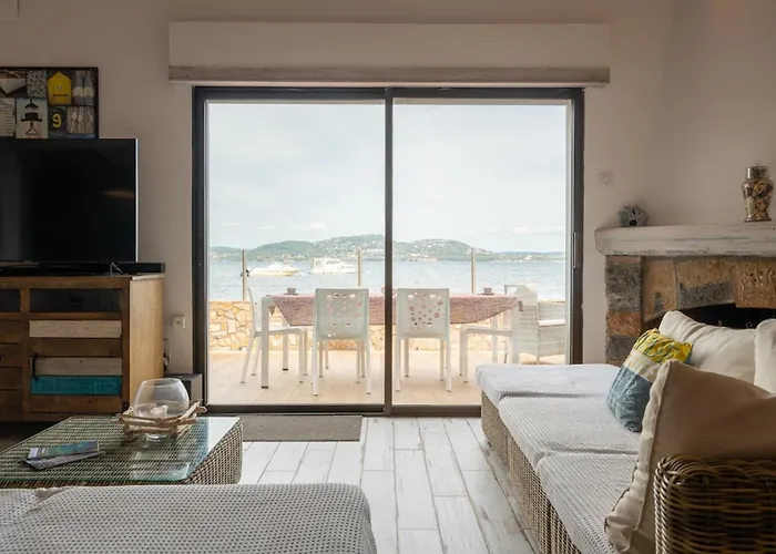 Exceptionelle Les Pieds Dans L'eau * Hyères